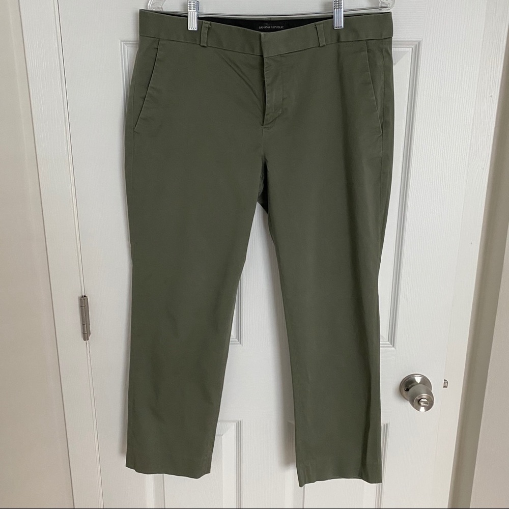 Banana Republic Olive Green Cropped Ankle Pants